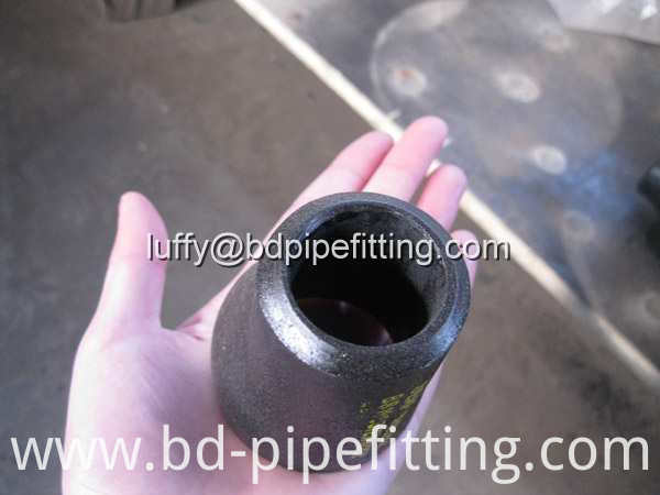 Alloy pipe fitting (282)